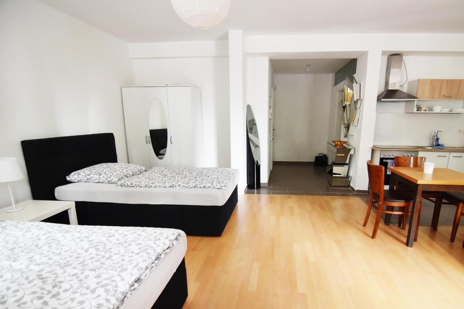 Appartamento Dorya Am Ring Colonia Esterno foto