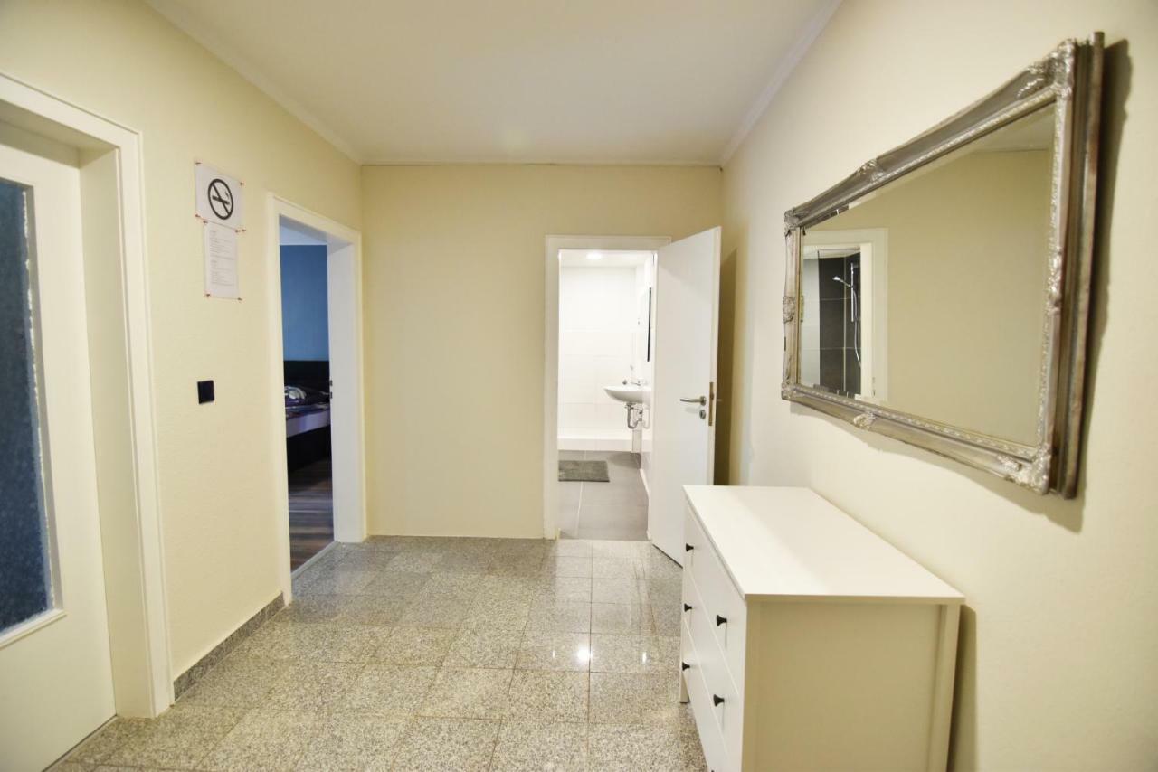 Appartamento Dorya Am Ring Colonia Esterno foto